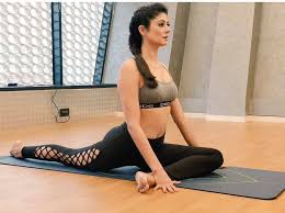 Pooja Batra Yoga Session
