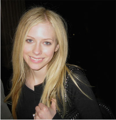 Angle Avril Lavigne