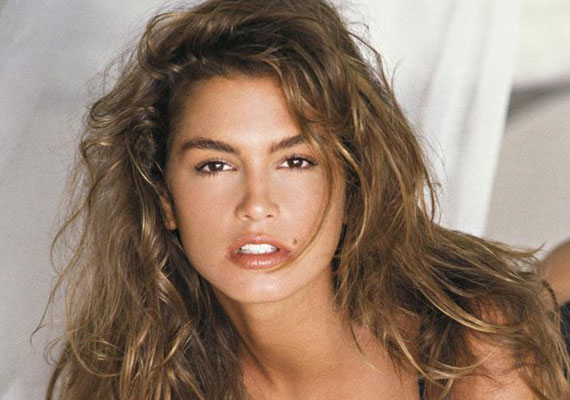 Cindy Crawford With Mole On Face