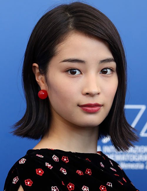 Suzu Hirose