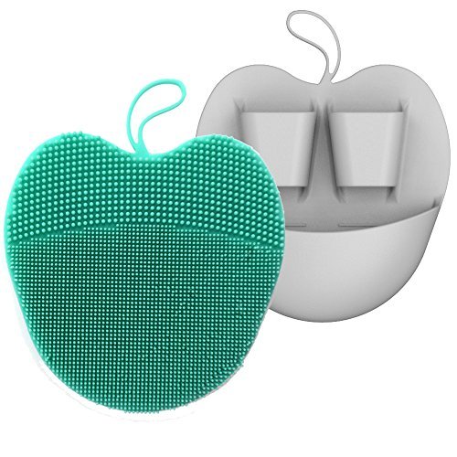 Best Bristles: HieerBus Silicone Facial Cleanser Brush