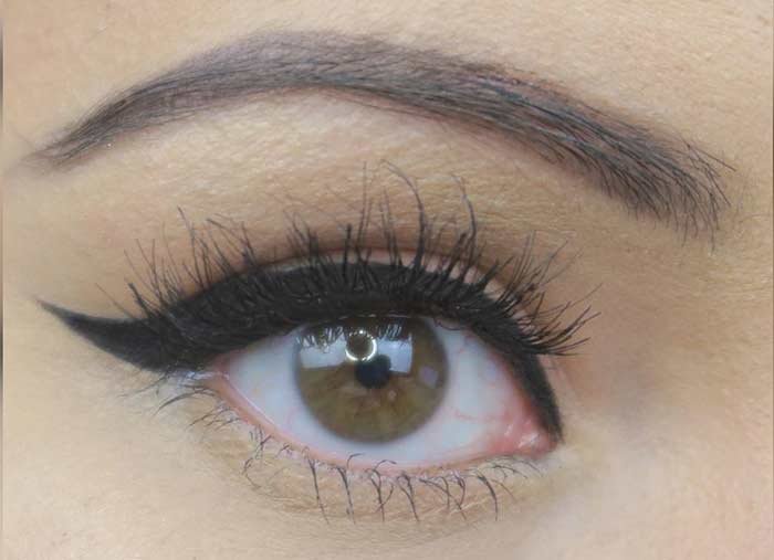 Simple Cat Eye Makeup